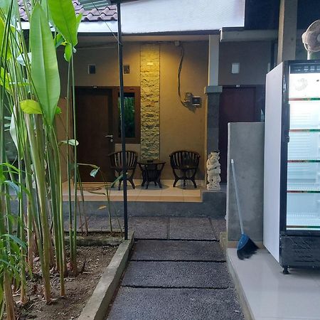 Paranyogan Homestay 2 Jimbaran Exterior foto