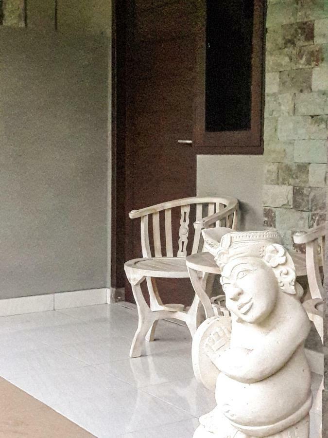 Paranyogan Homestay 2 Jimbaran Exterior foto