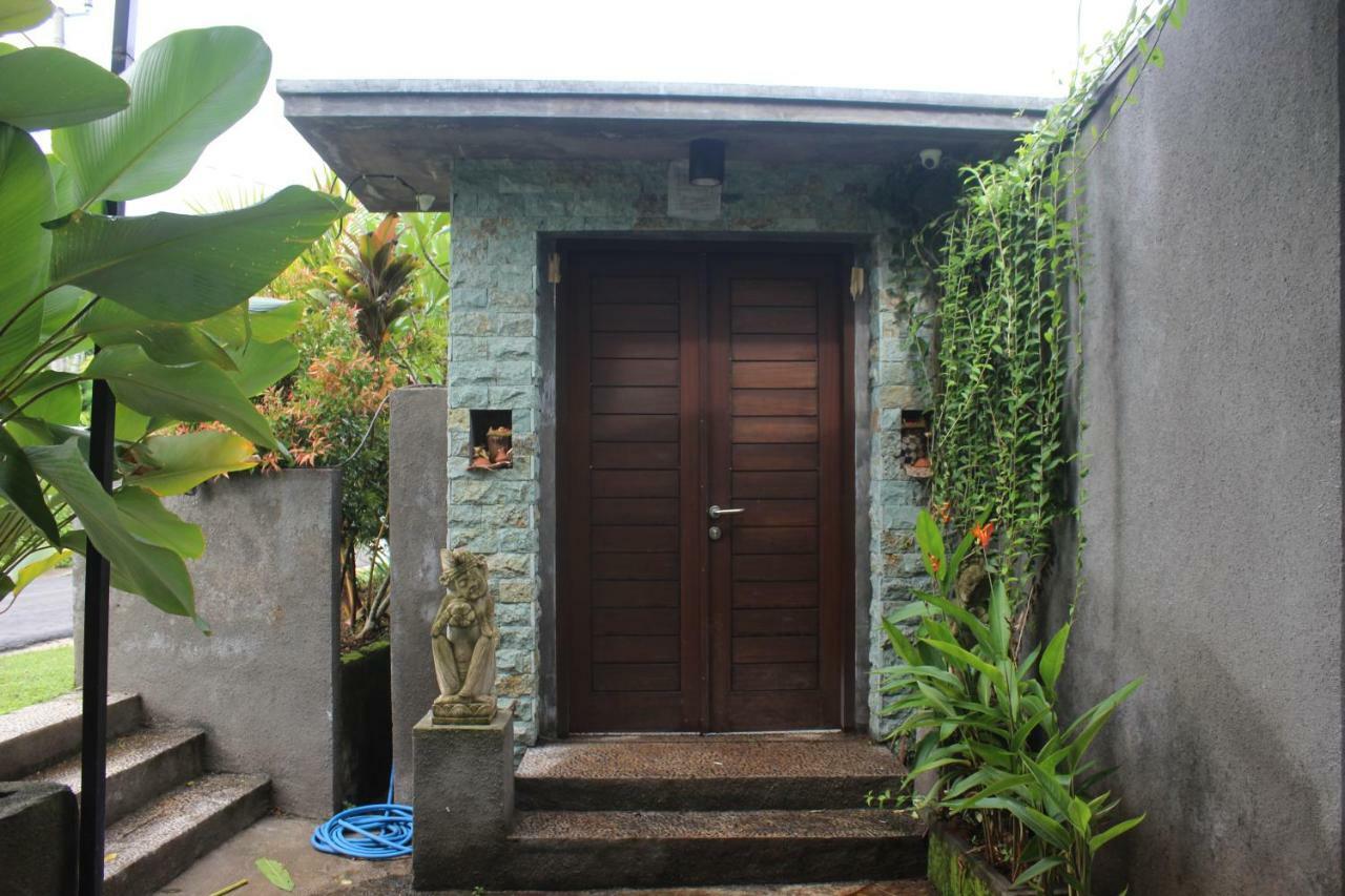Paranyogan Homestay 2 Jimbaran Exterior foto